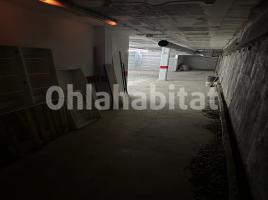 Parking, 30 m², almost new, Calle Escoles, 3
