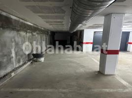 Parking, 30 m², almost new, Calle Escoles, 3