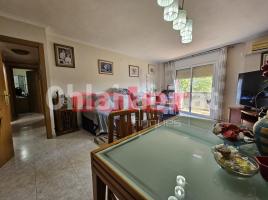 Flat, 71 m², near bus and train, Calle del Topazi