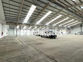 Alquiler nave industrial, 3000 m², Zona