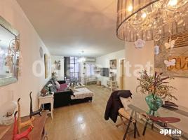 Casa (unifamiliar adossada), 236 m², prop de bus i tren