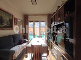 Pis, 70 m², prop de bus i tren, Calle Monestir