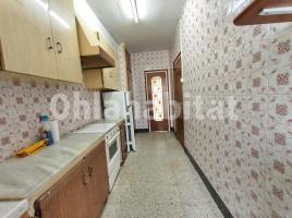 Pis, 79 m², prop de bus i tren, Calle de la Trinitat