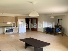 Pis, 86 m², seminou