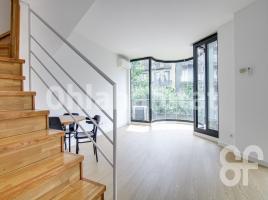 Dúplex, 77 m², près de bus et de métro, Calle sicilia