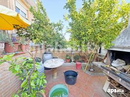 Houses (terraced house), 217 m², Zona