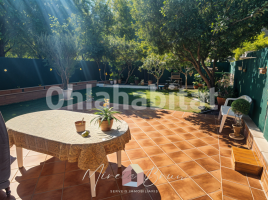 Casa (unifamiliar adossada), 262 m², seminou, Calle Josep Nesple