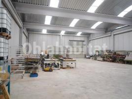 Industrial, 540 m², almost new, Calle TERRERS