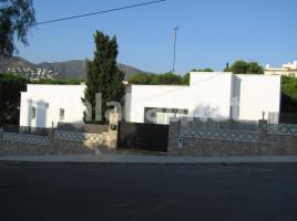 Houses (detached house), 410 m²